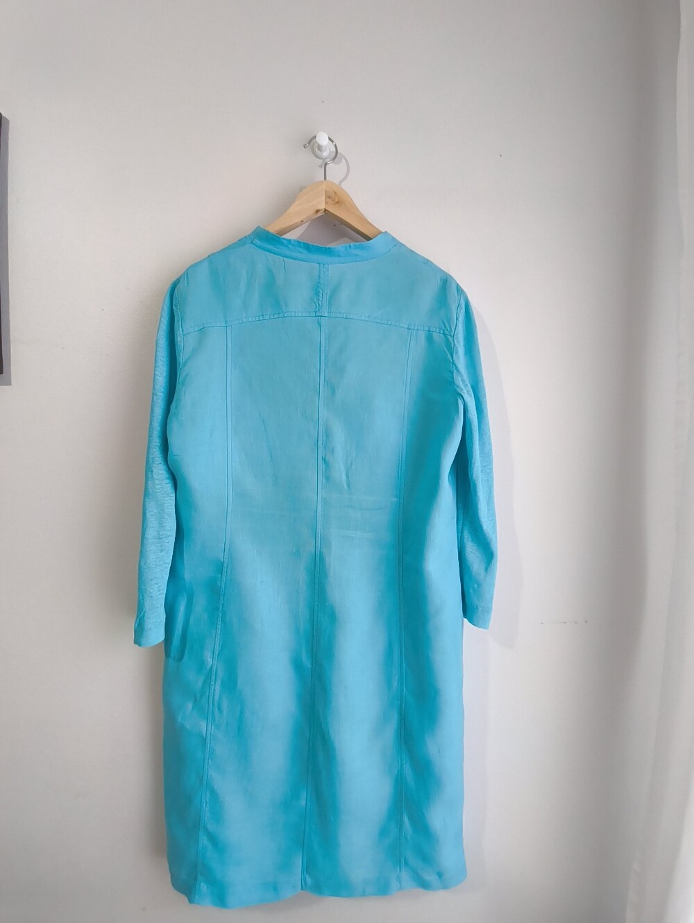 RIANI Bright Turquoise V-Neck Tunic with Pockets - Picture 3 of 15